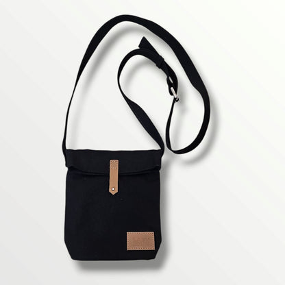 BLACK CROSSBODY BAG