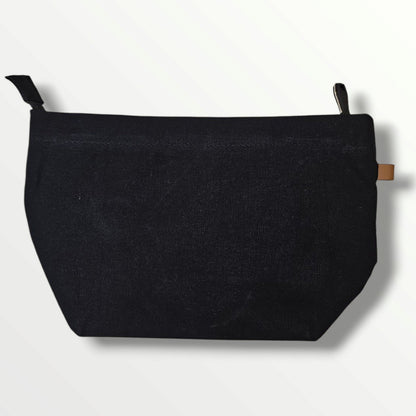 BLACK POUCH ORGANIZER